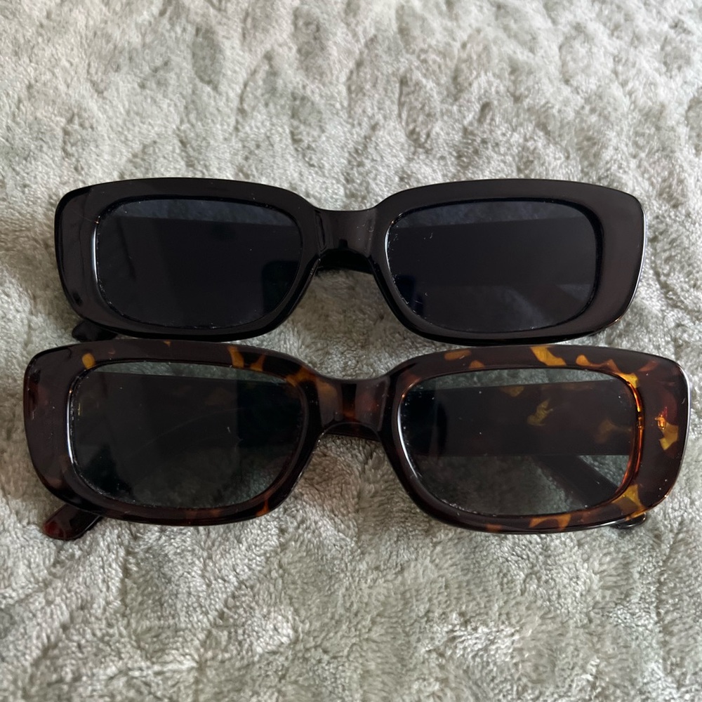 Black and brown rectangle sunglasses! Great condition ✨